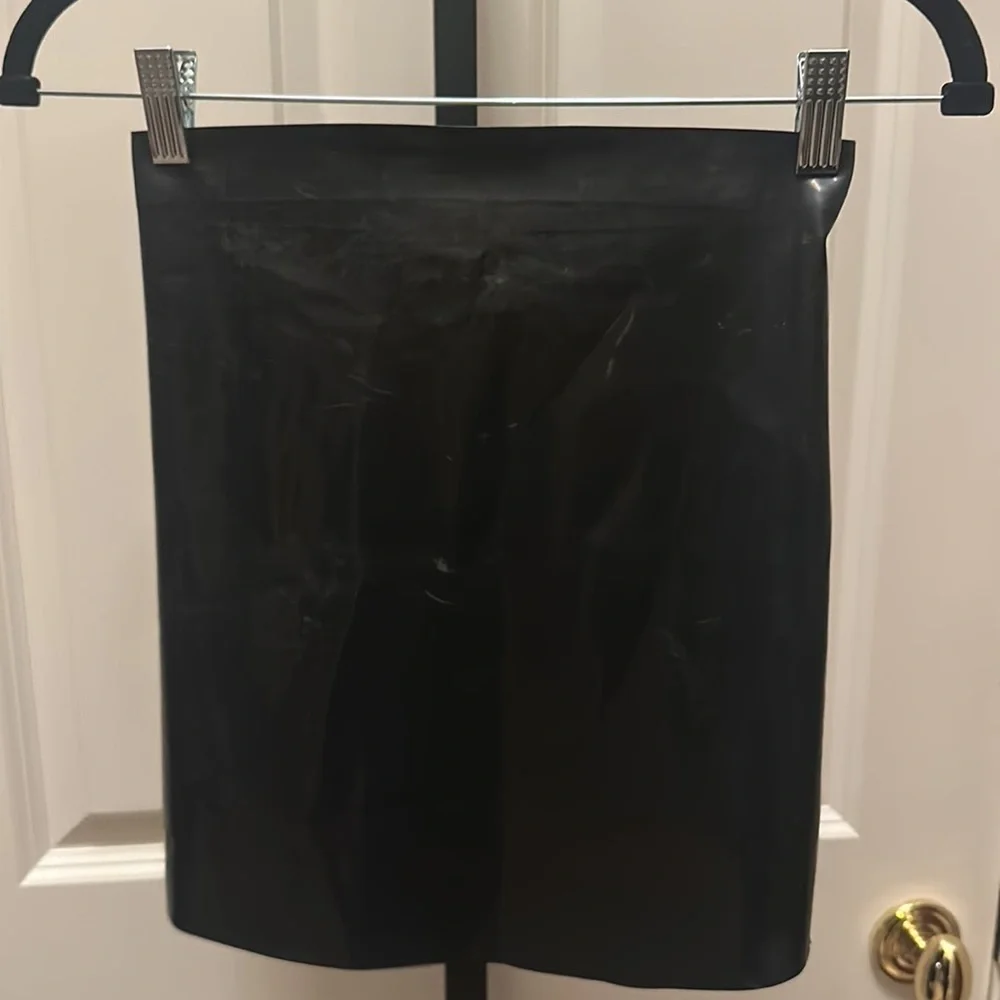 SKIMS Black Shiny Mini Skirt